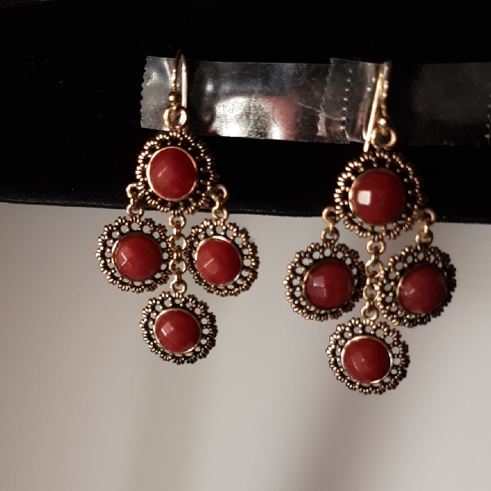 Studio Barse Thailand Vintage Elegant Gold-Tone Rhododite Dangle Earrings